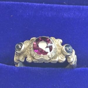 Antique Elegant Silver Ring with Pink And Blue  Gemstones